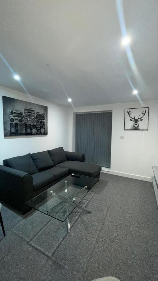 2 Bed Room Luxury Apartment In Old Kent Road London Exterior photo